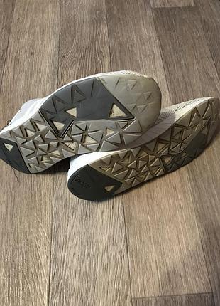 Кроссовки adidas 3