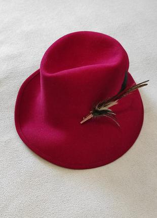 Шляпа женская фетровая бордовая мягкая круглая кокетливая.5 фото