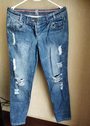 Джинсы бойфренд состояние новых 12р