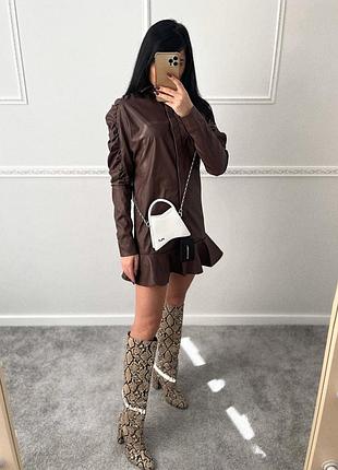 Платье из еко-кожи plt