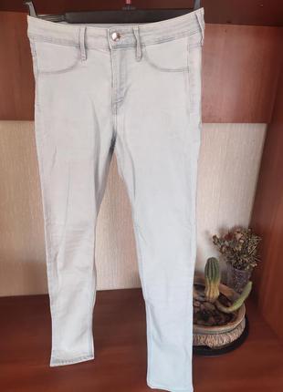 Джинсы