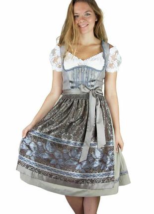 Традиционное баварское платье дирндль октоберфест