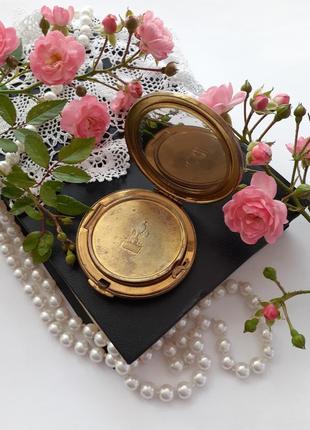 Футляр кишенькова срср ленэмальер 1950-60 років латунь в позолоті з відбитком амфора компактна