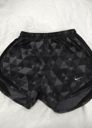 Спортивні шорти nike dry fit