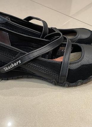 Нові шкіряні мешти skechers 36р