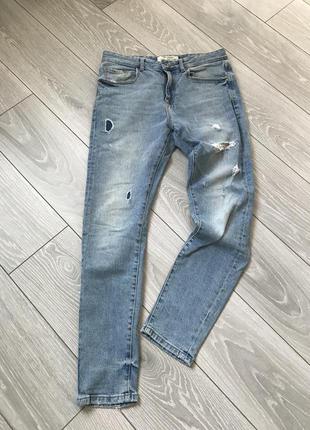 Чоловічі джинси slim fit від stradivarius