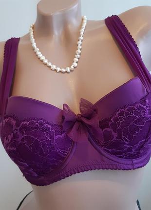 Бюстгальтер с поролоновыми чашками,  сатин, ажур, размер 70dd2 фото