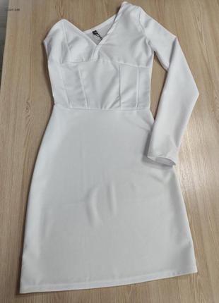 Біле плаття з одним рукавчиком3 фото