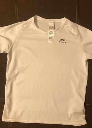 Футболка, спортивна футболка