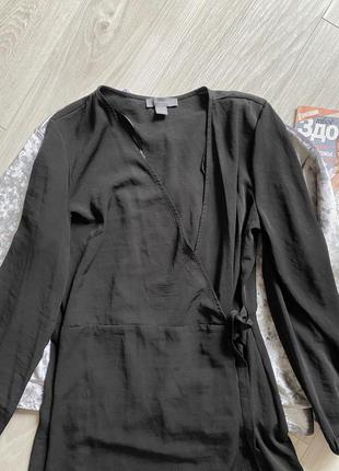 Милое чёрное  платье на запах батал marks & spenser2 фото