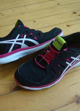 Кроссовки asics оригинал 36-37 размер