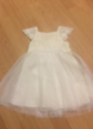 Нарядное белое платье на  1год и на 6-9мес4 фото