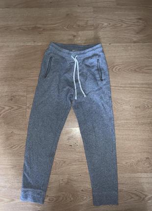 Спортивні штани next