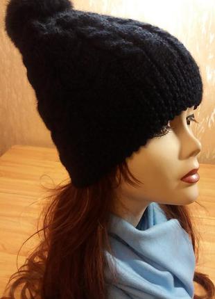 Зимняя шапка из альпаки ручной работы с помпоном  из натурального меха