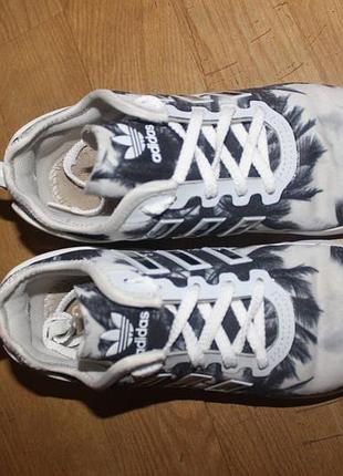 Оригінальні кросівки , кросівки adidas 5