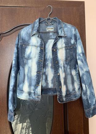 Джинсова куртка