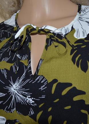 Платье с воланом по низу в тропический принт papaya 12 размер2 фото