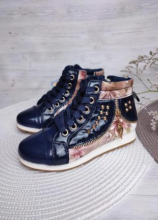 Демисезонные ботинки на девочку лаковые ботиночки детские