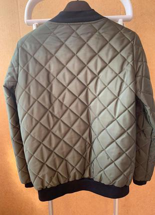 Куртка на синтепоне с резинкой