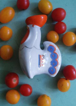 Винтажная фарфоровая статуэтка-солонка(перечница) петух(петушок) полонное(ссср) оригинал