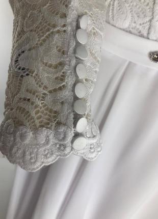 Весільна сукня а-силуету білого кольору 58 і 60 розміру з гипюровым рукавом і шифоновою спідницею !!!3 фото