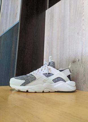 Кросівки nike air huarache run ultra static1 фото