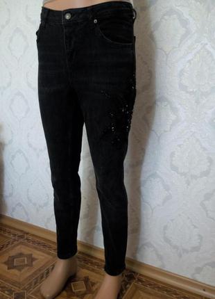 Супер модные джинсы с вышивкой2 фото