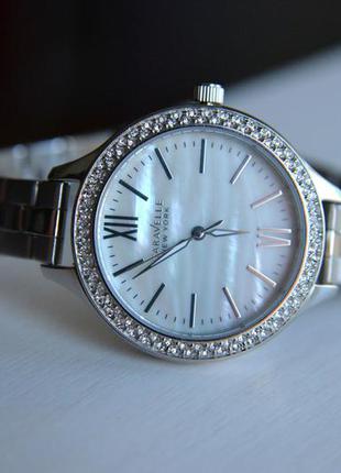 Женские часы caravelle bulova cо swarovski