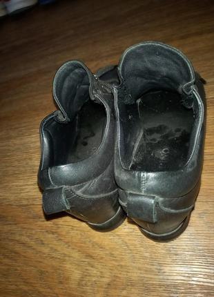 Кожанные ботинки, на танкетке, ьурция, в камнях на шнуровке, 38 рр.4 фото