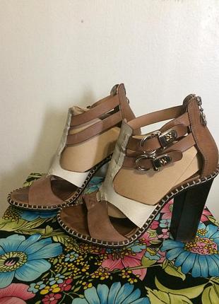 Босоніжки fabi, оригінал