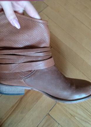Новые ботинки сапоги из натуральной кожи италия, 423 фото