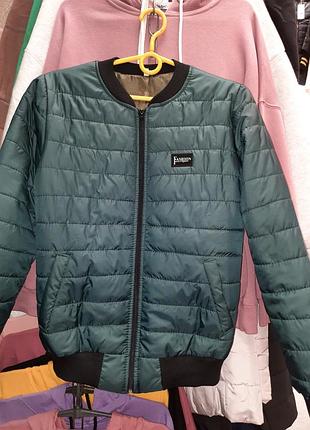 Куртка  бомбер 42-44р. на синтепоне осенняя