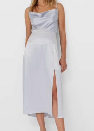 Сатиновая миди юбка вискоза stradivarius