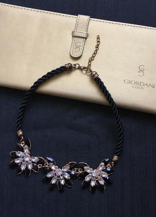 Жіноче кольє з чернимы камінням аксесуари, біжутерія