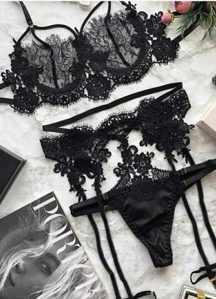 😍 дуже красивий і незвичайний комплект мереживного білизни в наявності🔥 5 в 1