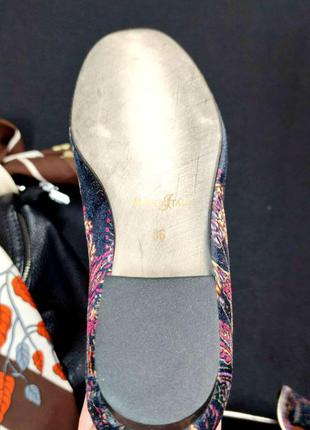Эксклюзивные туфли rinascimento принт цветы италия натуральный бархат италия4 фото