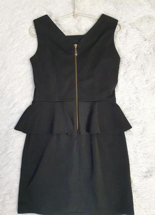 Классическок чорне плаття з баскою р42 - 442 фото