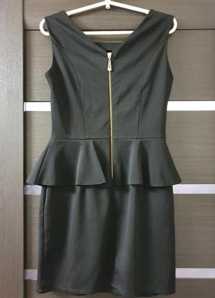Классическок чорне плаття з баскою р42 - 444 фото