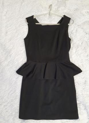 Классическок чорне плаття з баскою р42 - 4410 фото
