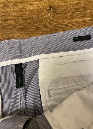 Серые брюки чиносы chinos в полоску3 фото