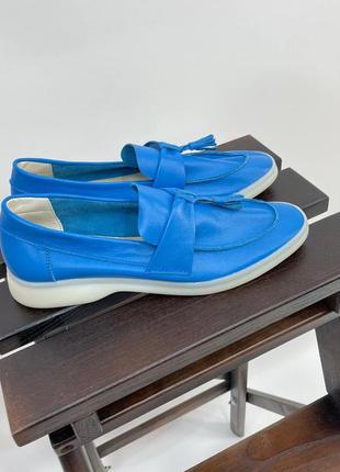 Туфли лоферы с кисточками из итальянской кожи синий электрик