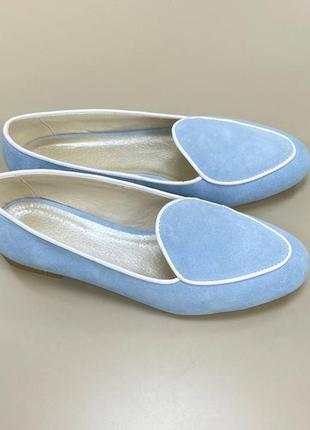 Небесно голубые замшевые туфли лоферы1 фото