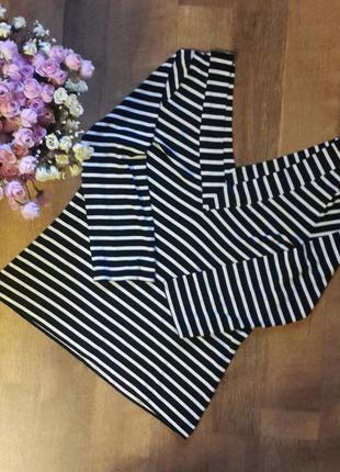 Большой выбор стильных вещей. кофта в полоску