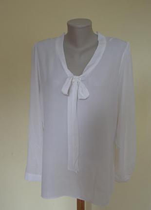 Красивая базовая брендовая белая блузочка dorothy perkins
