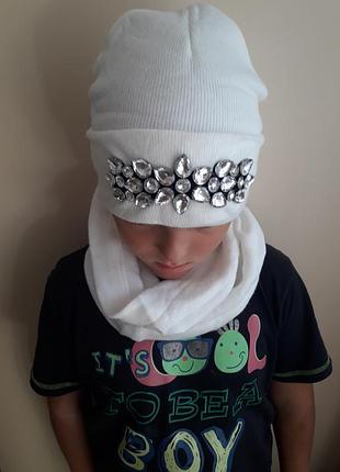 Нова шапуля з шарфиком
