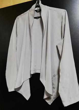 Пиджак, накидка от известного бренда