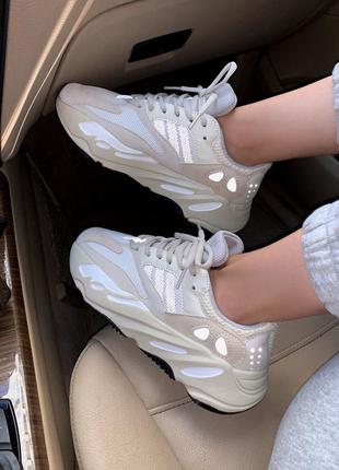 Кросівки yeezy 700 analog кросівки4 фото