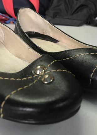 Туфлі - човники