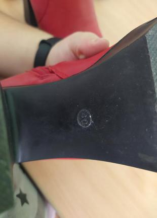 Стильні шкіряні полусапожки