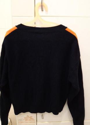 Стильный свитер topshop c v-образным вырезом темно-синего цвета с оранжевыми вставками3 фото